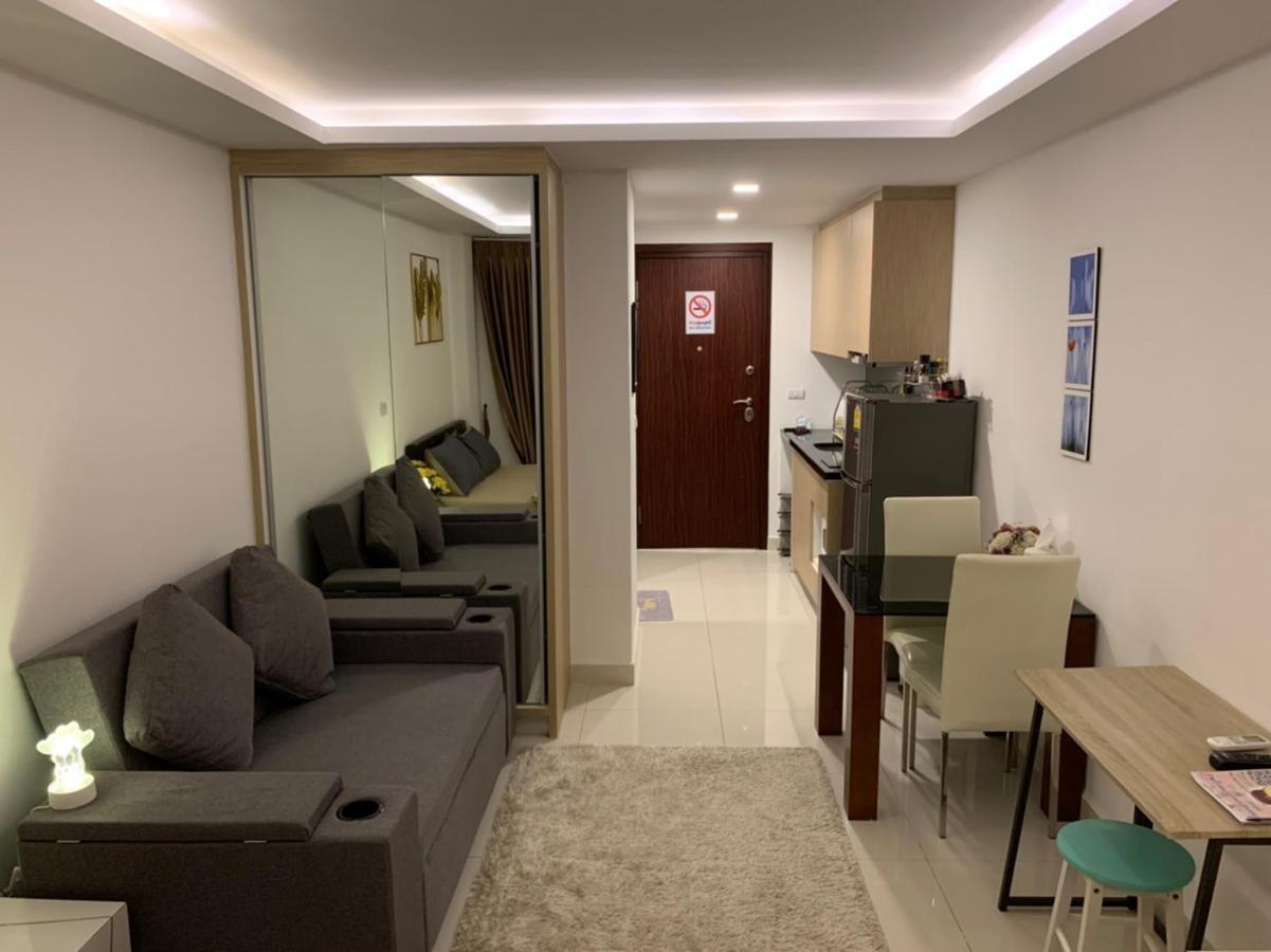 חוף ג'ומטיין Laguna Beach Condo Resort 3 Maldives Pattaya Pool View ลากูน่า บีช คอนโด รีสอร์ต 3 พัทยา מראה חיצוני תמונה