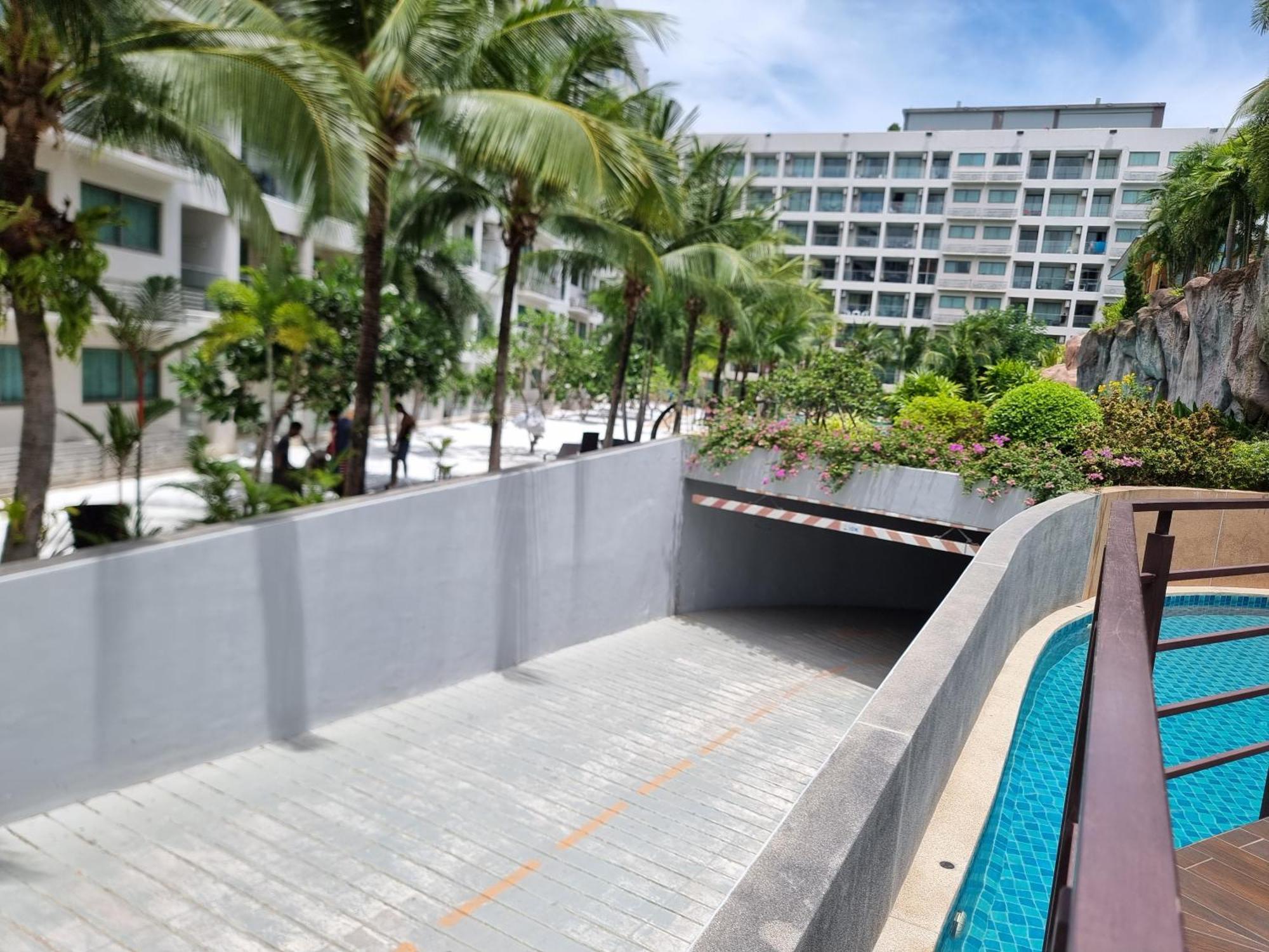 חוף ג'ומטיין Laguna Beach Condo Resort 3 Maldives Pattaya Pool View ลากูน่า บีช คอนโด รีสอร์ต 3 พัทยา מראה חיצוני תמונה