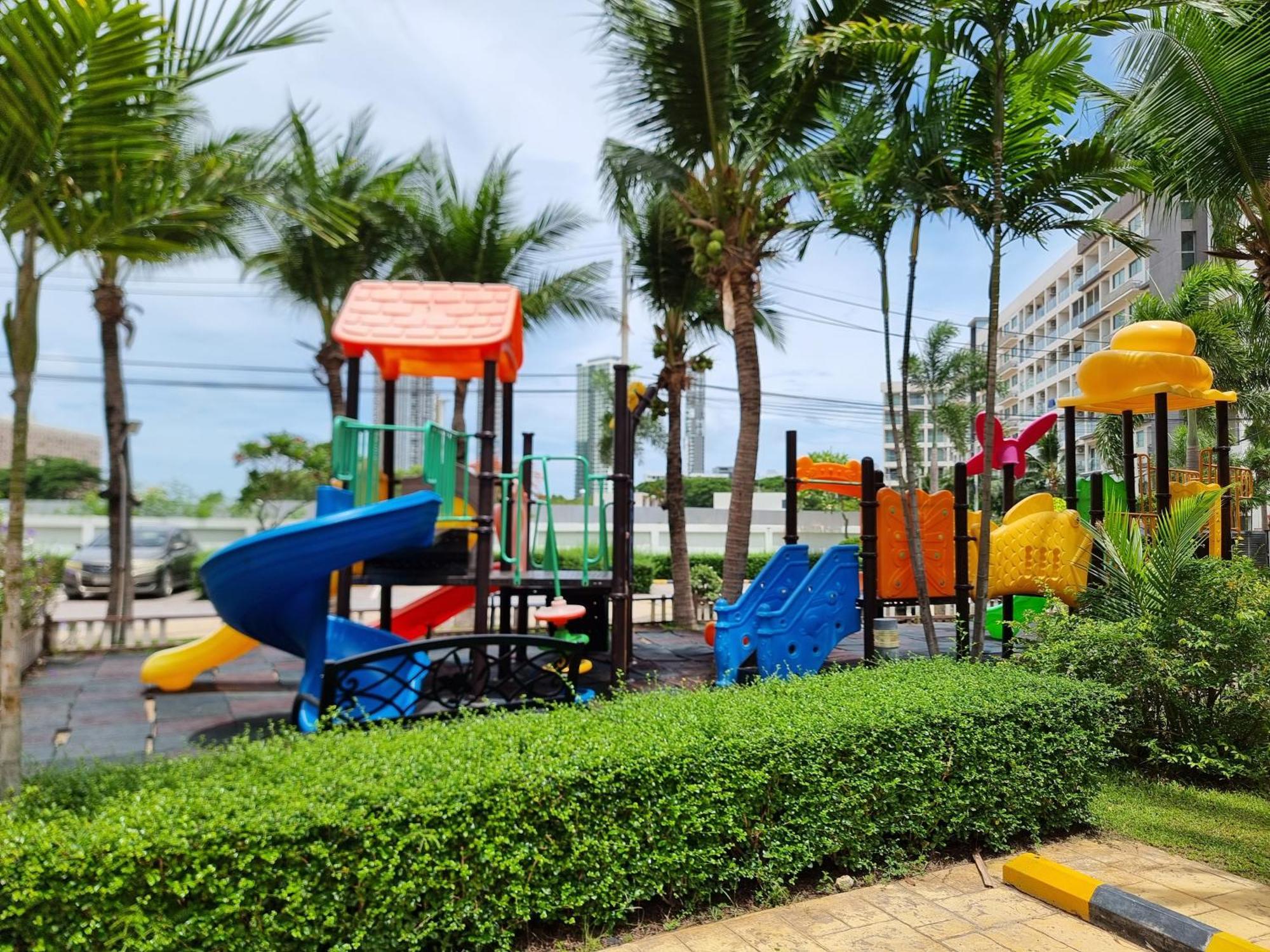 חוף ג'ומטיין Laguna Beach Condo Resort 3 Maldives Pattaya Pool View ลากูน่า บีช คอนโด รีสอร์ต 3 พัทยา מראה חיצוני תמונה