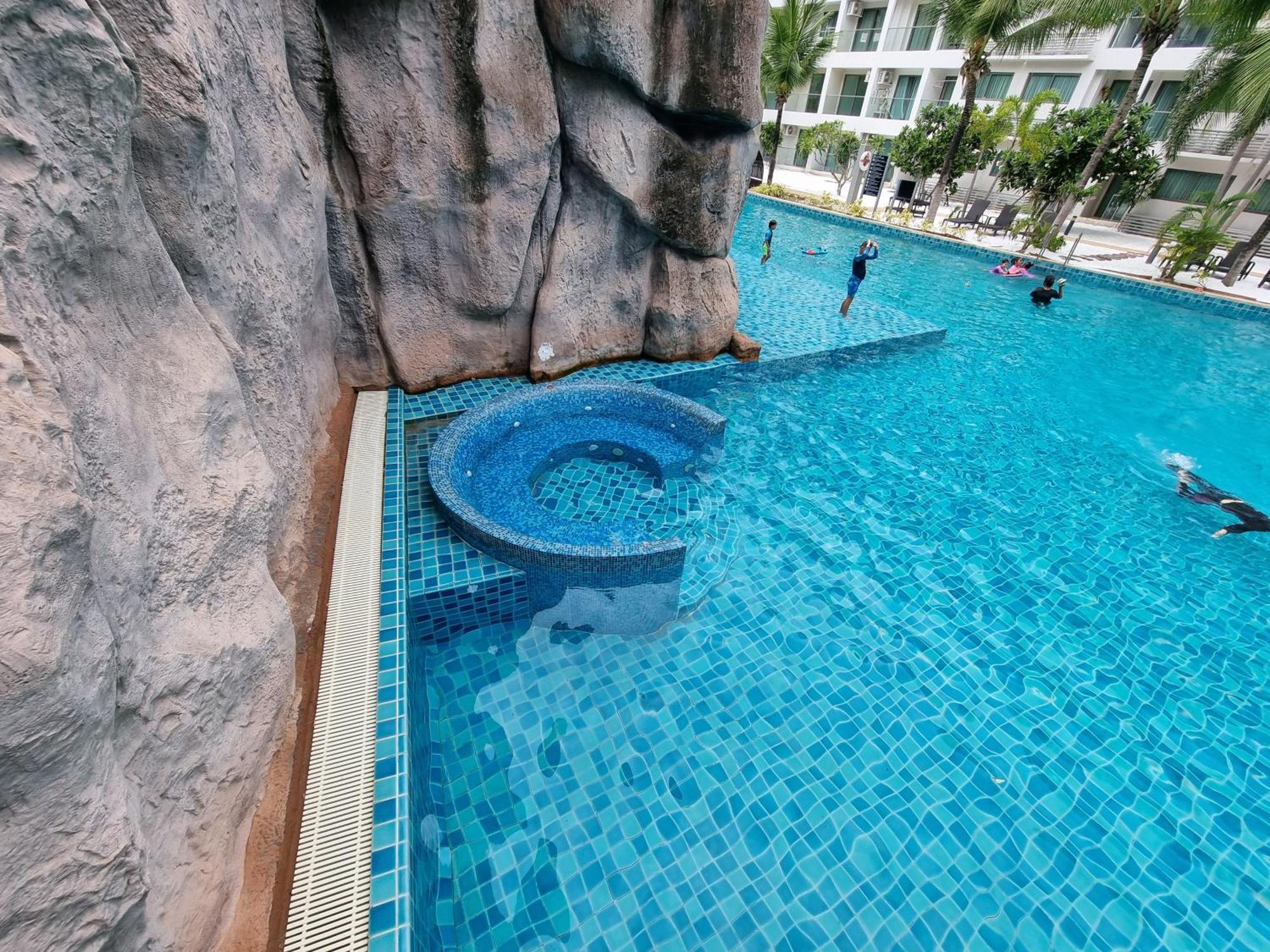 חוף ג'ומטיין Laguna Beach Condo Resort 3 Maldives Pattaya Pool View ลากูน่า บีช คอนโด รีสอร์ต 3 พัทยา מראה חיצוני תמונה