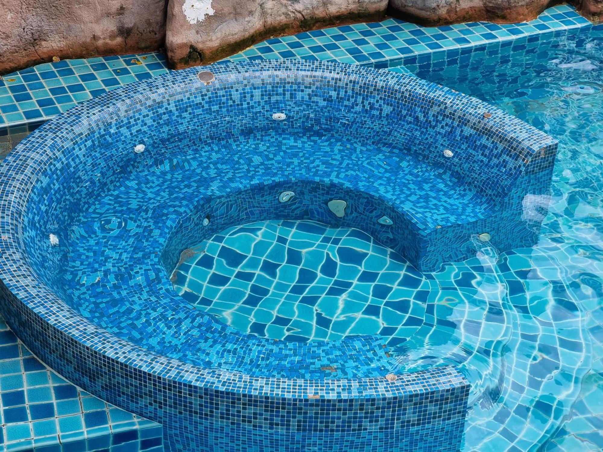חוף ג'ומטיין Laguna Beach Condo Resort 3 Maldives Pattaya Pool View ลากูน่า บีช คอนโด รีสอร์ต 3 พัทยา מראה חיצוני תמונה